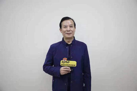 潘宏雨:教授 地质矿产勘查系主任